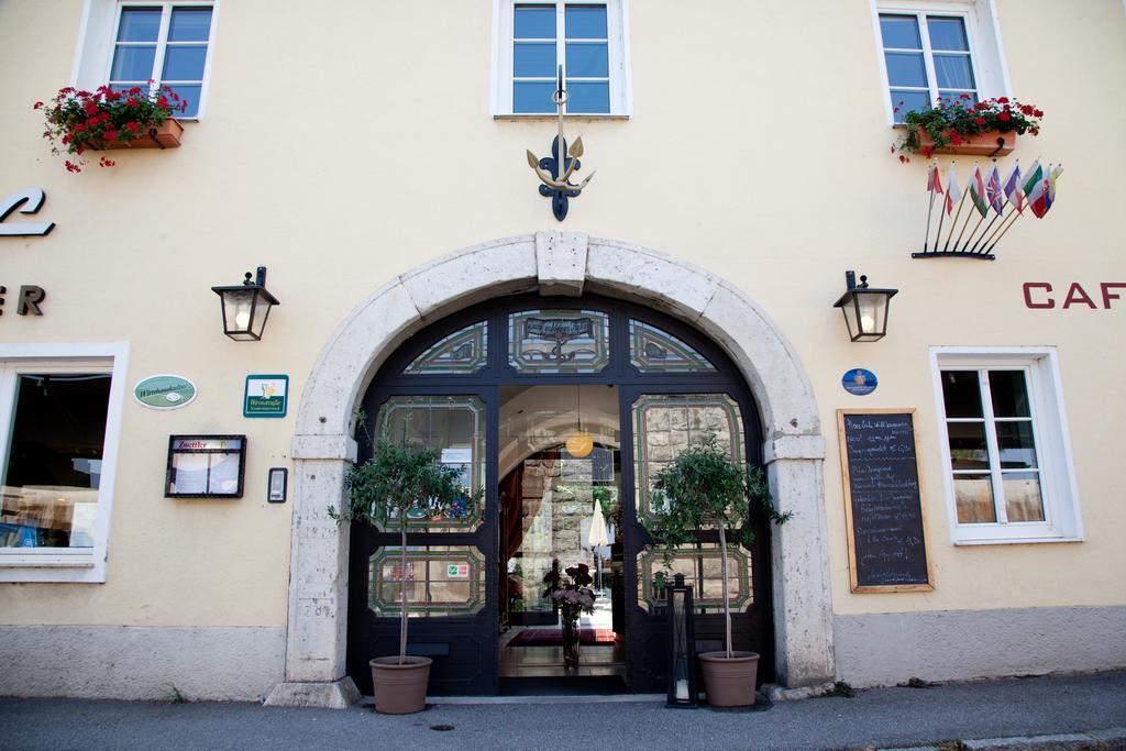 Gasthof zum Goldenen Anker Hainburg an der Donau Exterior foto